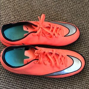 Nike mercurial turf soccer shoes